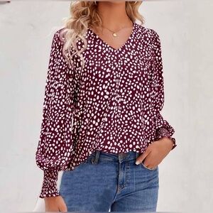 NEW Burgundy and Creamy White Speckled Long Lantern Sleeve V Neck Blouse